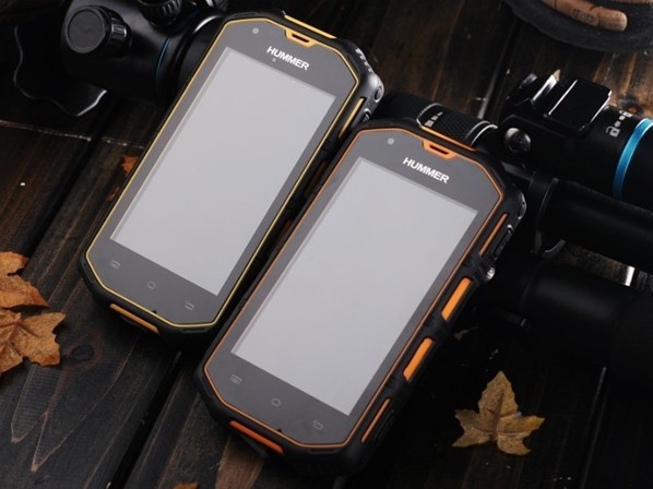 hummer-h5-4-0-android-4-2-smartphone-ip65-waterproof-shockproof-0