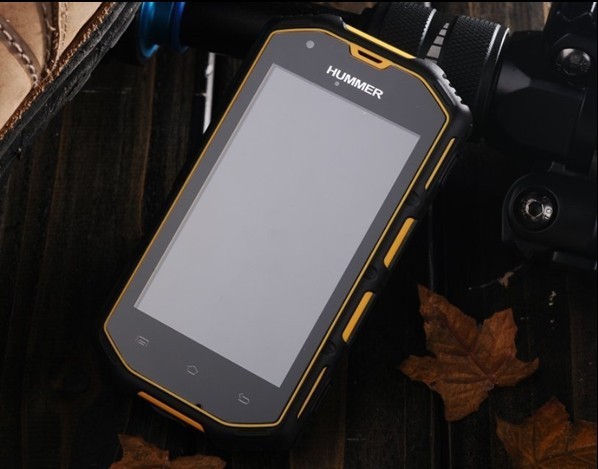 hummer-h5-4-0-android-4-2-smartphone-ip65-waterproof-shockproof-4